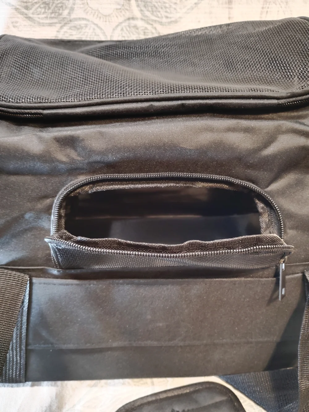 Black Pet Carrier /Travel Bag - Unbranded